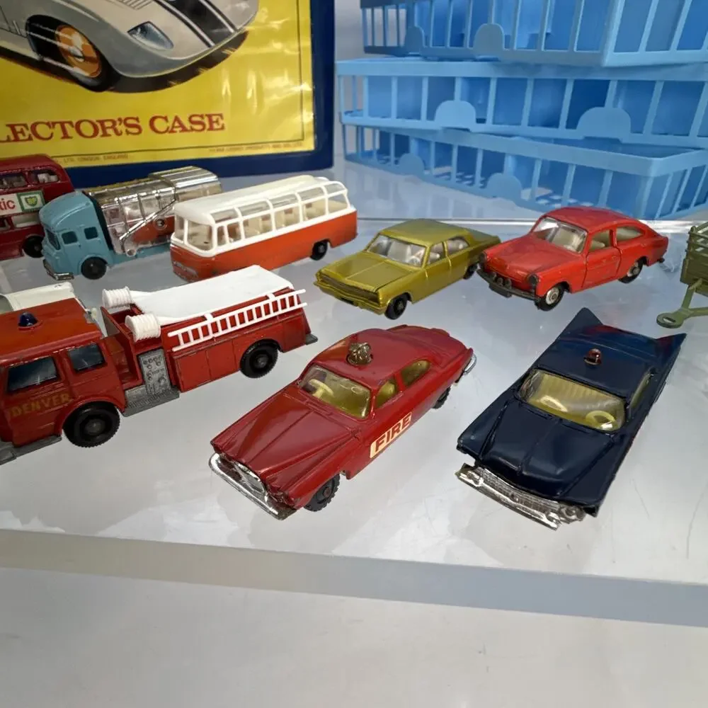 Matchbox Series Collector's Case with Assorted Vehicles 1960s vintage